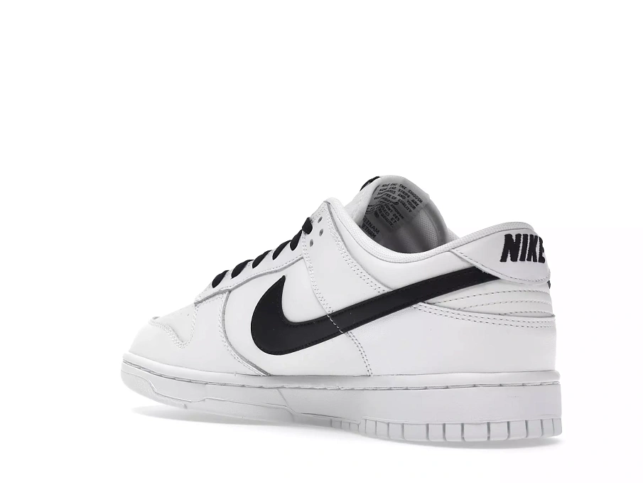Фото № 3 с приближением к товару «‎Nike Dunk Low Reverse Panda»
