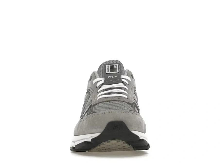 Фото № 2 с приближением к товару «‎New Balance 990v4»