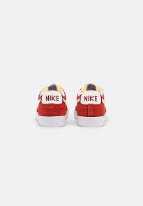 Фото № 5 с приближением к товару «‎Nike Blazer ’77 »