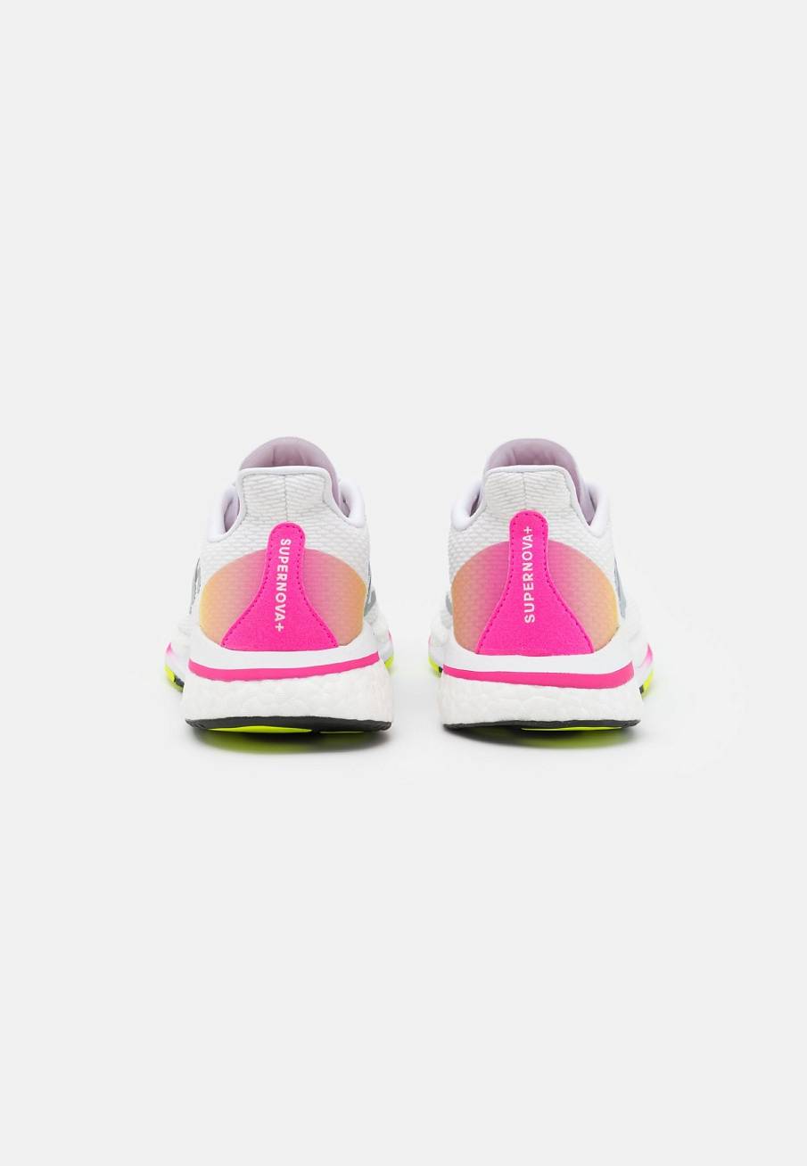 Фото № 3 с приближением к товару «‎Adidas Supernova +»