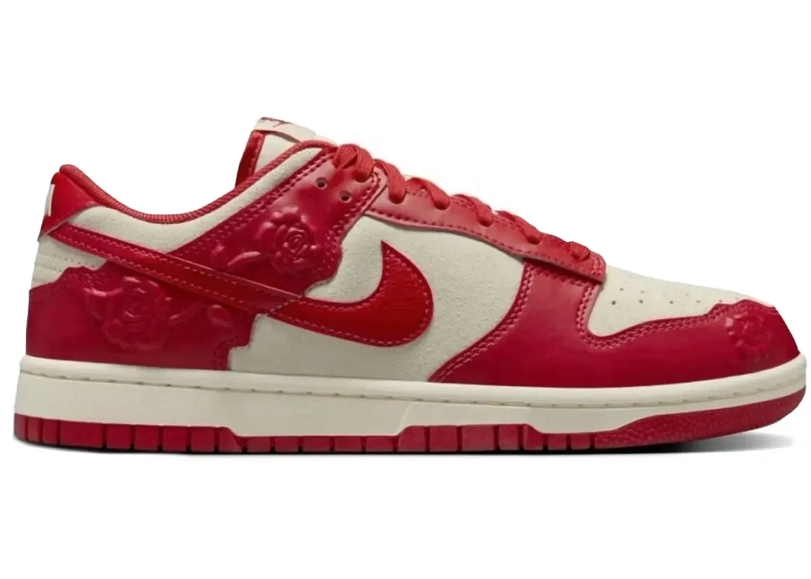 Фото № 1 с приближением к товару «‎Nike Dunk Low»