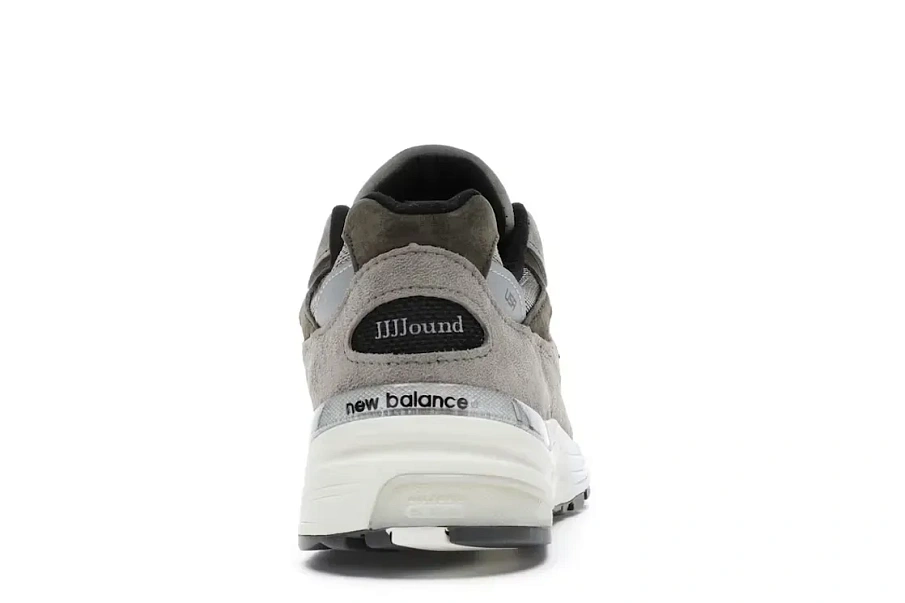 Фото № 4 с приближением к товару «‎New Balance 992»