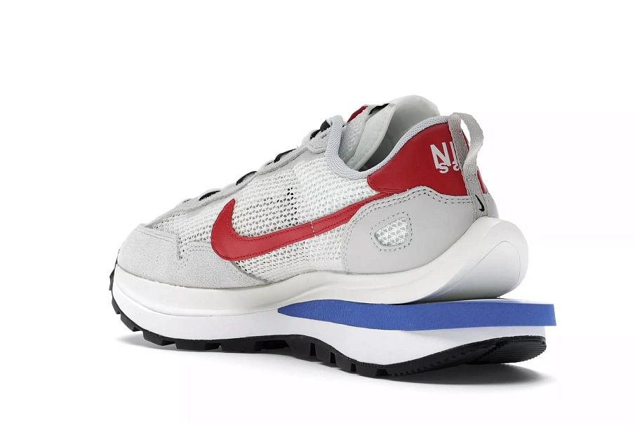 Фото № 3 с приближением к товару «‎Nike Vaporwaffle sacai Sport Fuchsia Game Royal»