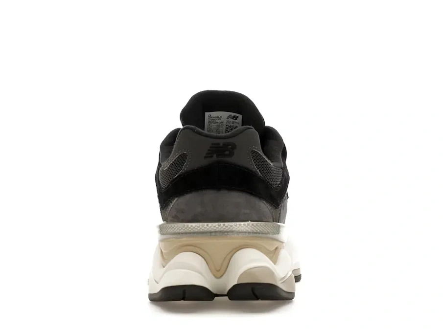 Фото № 4 с приближением к товару «‎New Balance 9060»