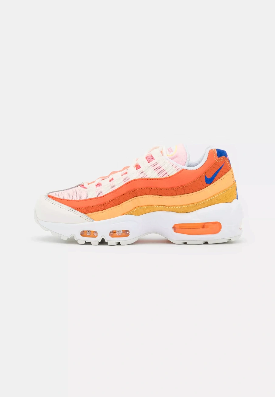 Фото № 1 с приближением к товару «‎AIR MAX 95»
