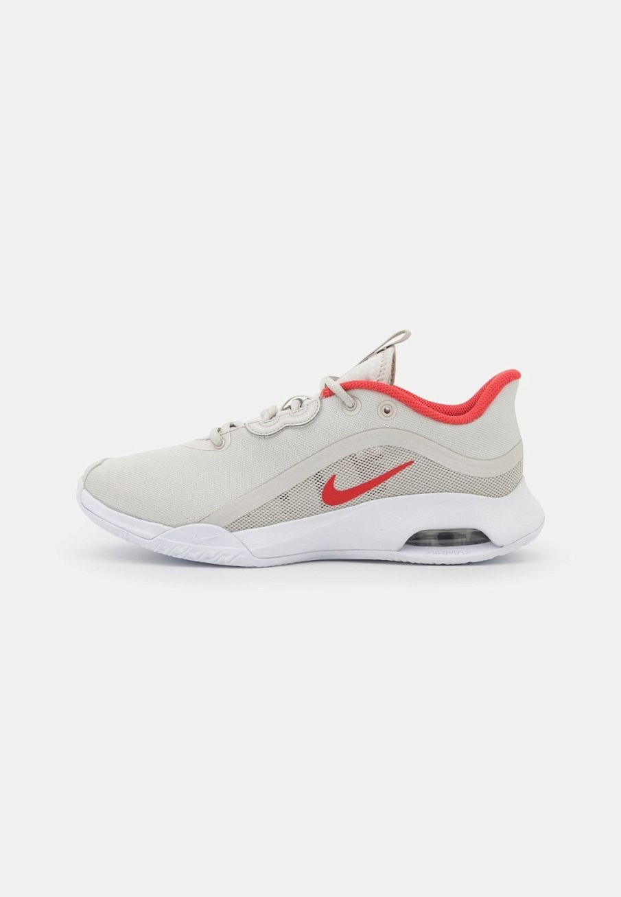 Фото № 1 с приближением к товару «‎Nike Air Max Volley»