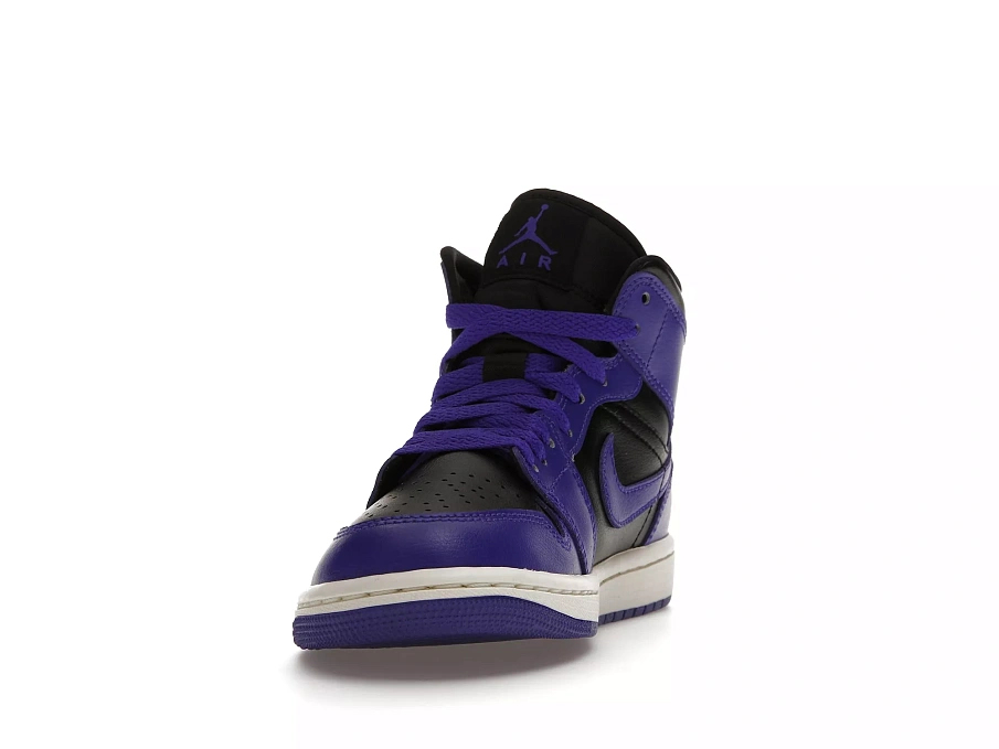 Фото № 2 с приближением к товару «‎Jordan 1 Mid Purple Black »
