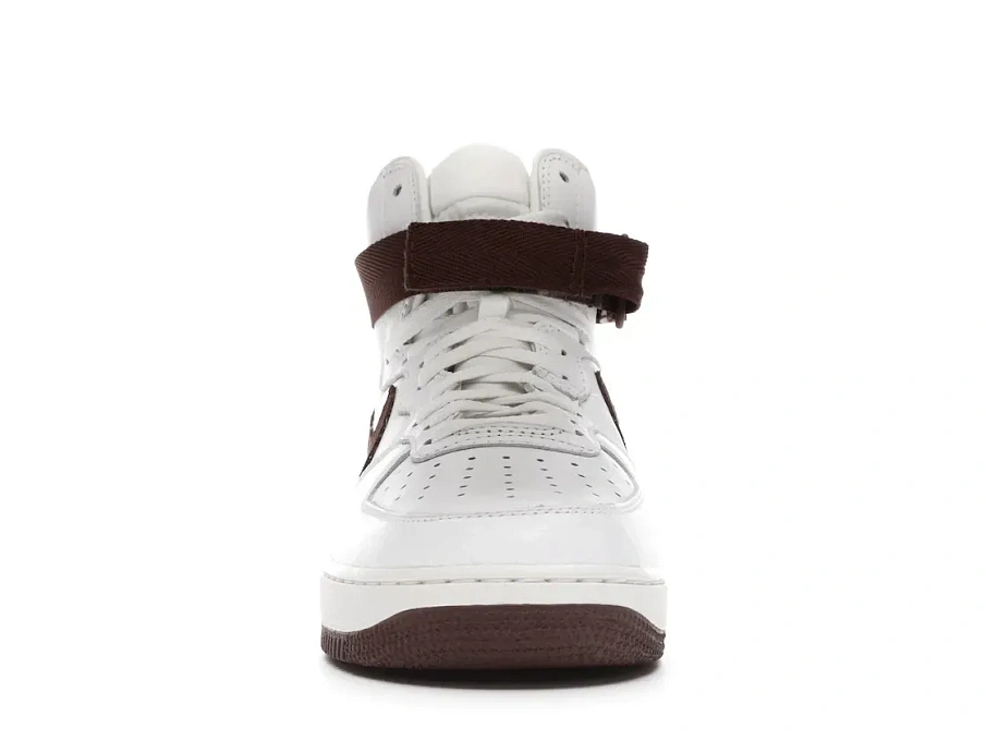 Фото № 2 с приближением к товару «‎Nike Air Force 1 Hi Retro Qs Summit White/Chocolate»