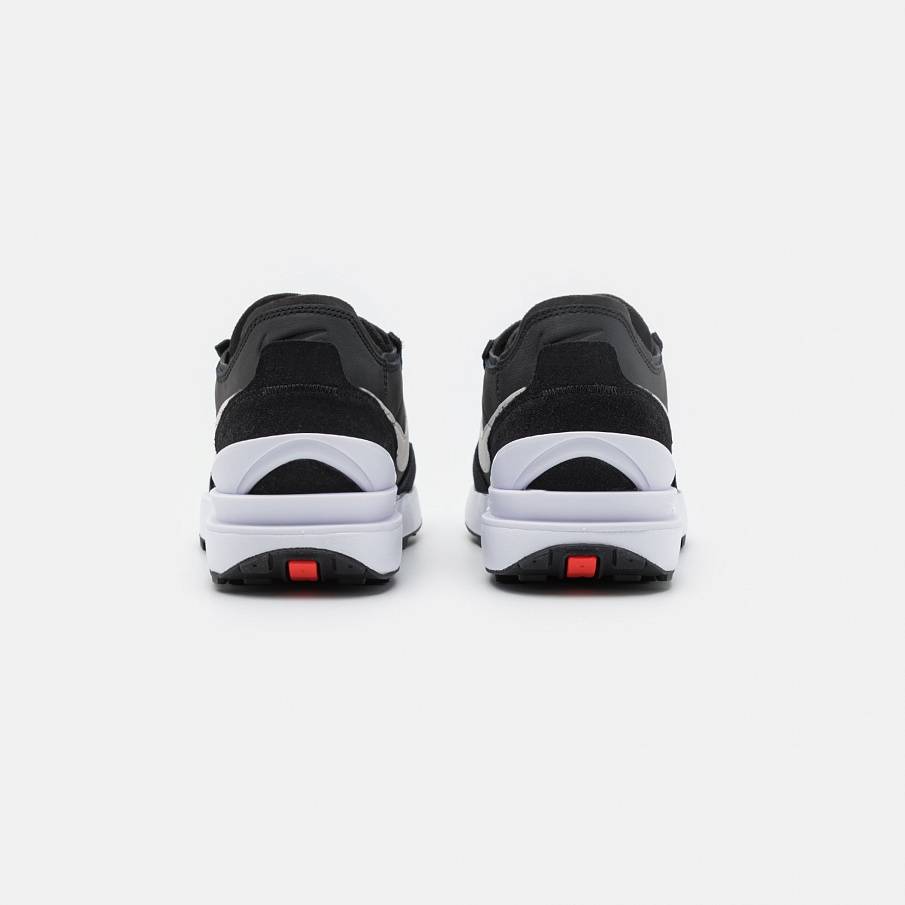 Фото № 3 с приближением к товару «‎Nike Waffle One »