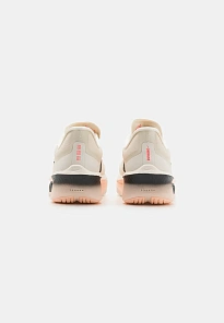 Фото № 3 с приближением к товару «‎ZOOM FLY 6»