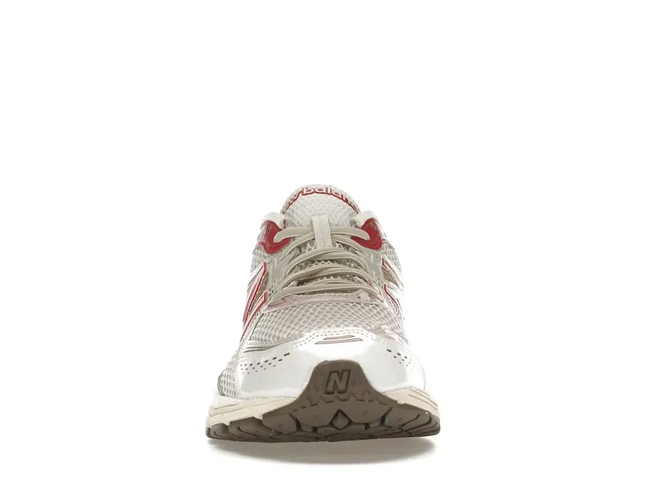 Фото № 2 с приближением к товару «‎New Balance 860v2»