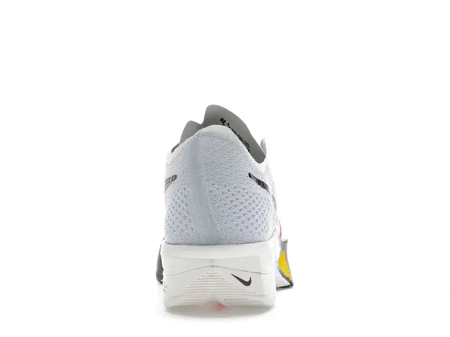Фото № 4 с приближением к товару «‎Nike ZoomX Vaporfly 3»