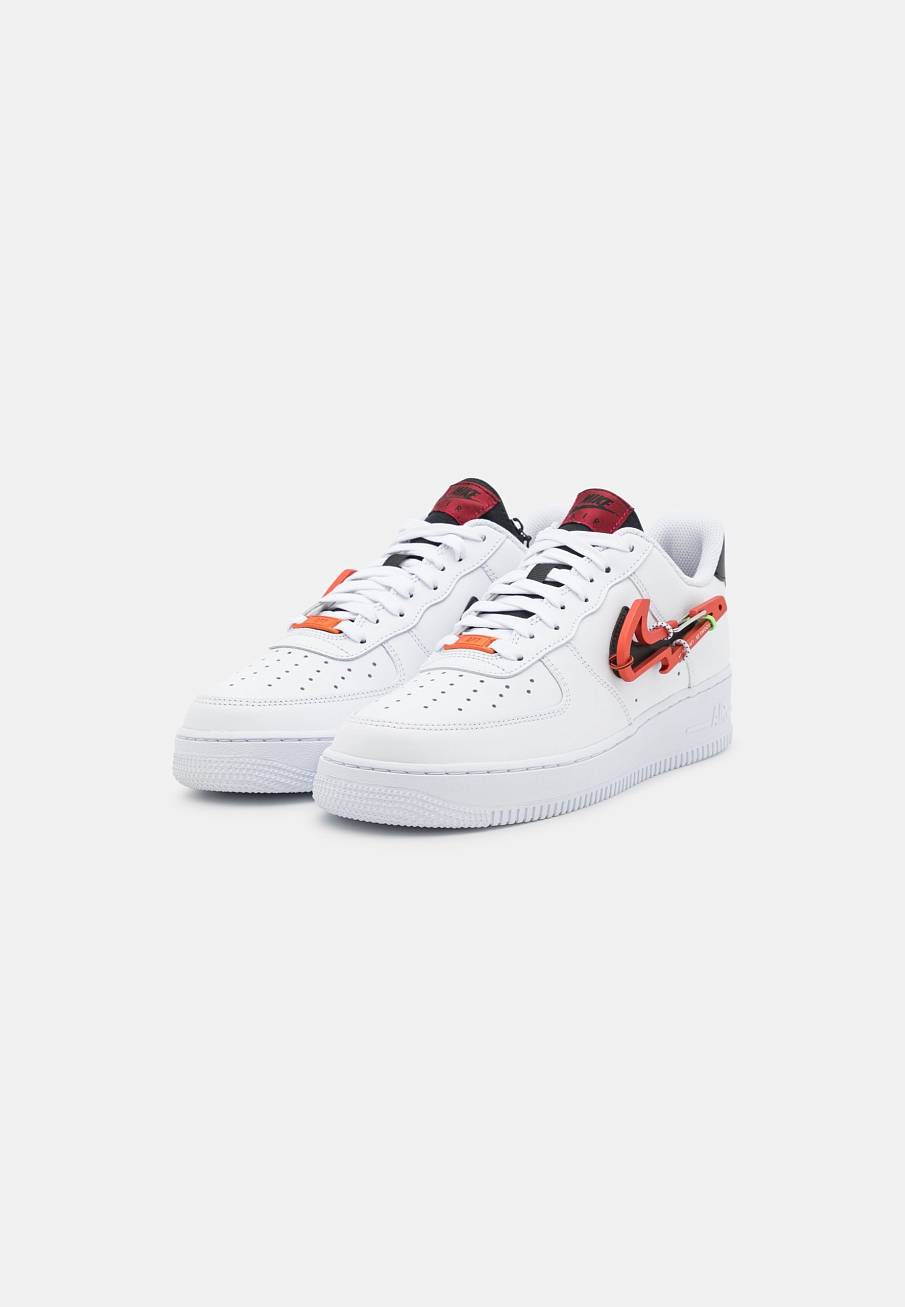 Фото № 2 с приближением к товару «‎Nike Air Force 1 ’07 Prm »