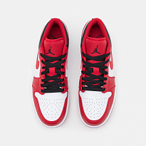 Фото № 4 с приближением к товару «‎Air Jordan 1 »