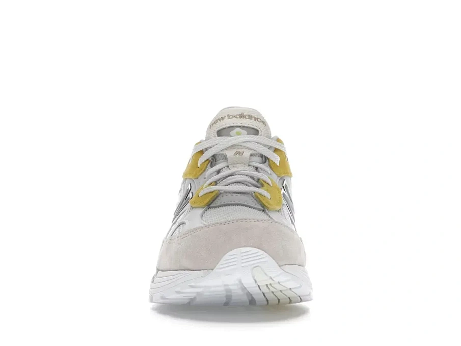 Фото № 2 с приближением к товару «‎New Balance 992»