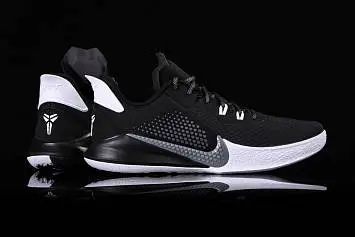 Nike Kobe Mamba Fury Mamba  - 3