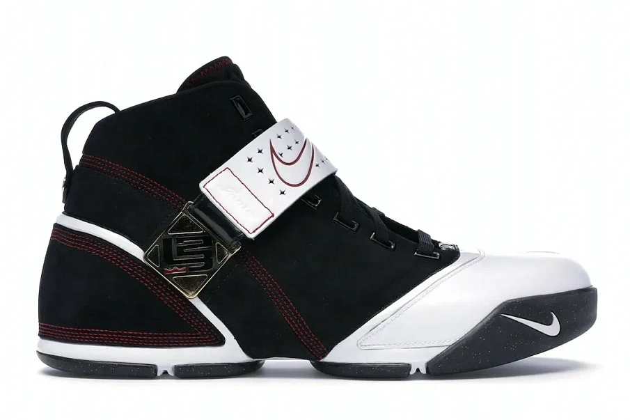 Фото № 1 с приближением к товару «‎Nike LeBron 5 Black Crimson Black»