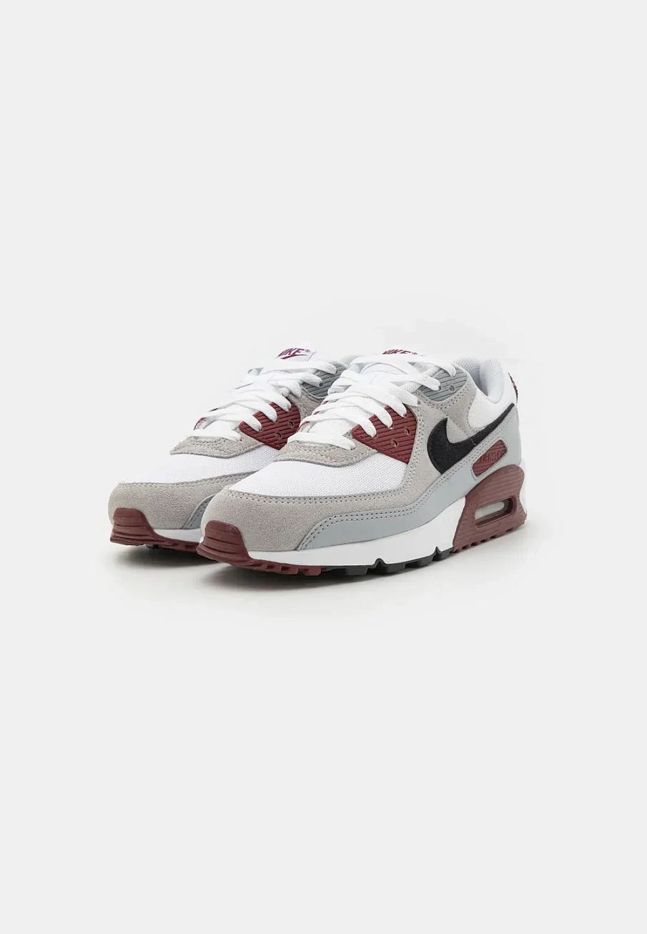 Фото № 2 с приближением к товару «‎AIR MAX 90»