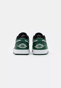 Фото № 2 с приближением к товару «‎AIR JORDAN 1»