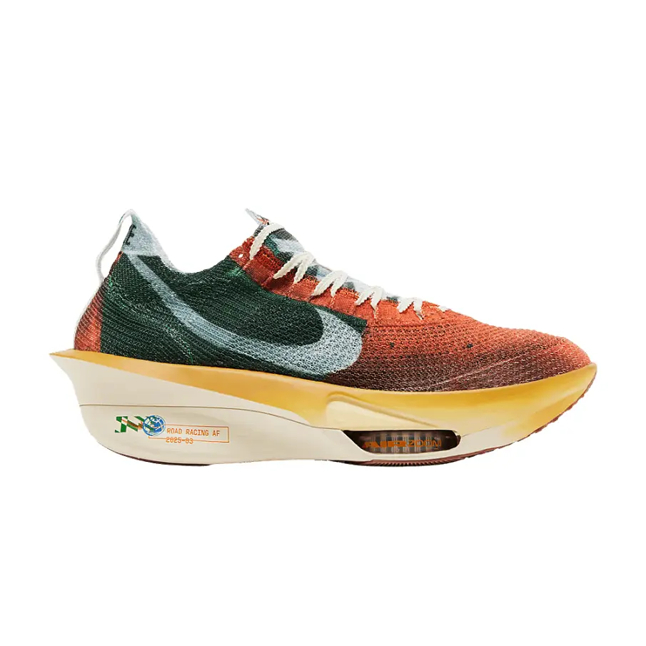 Фото № 1 с приближением к товару «‎Nike Air Zoom Alphafly NEXT% 3 International Running Pack (IH3575-999)»