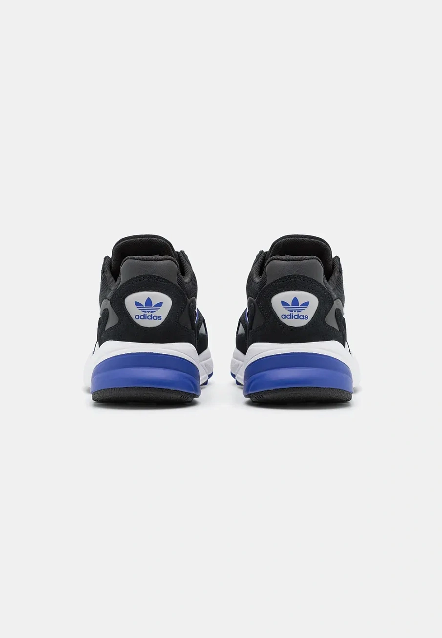 Фото № 3 с приближением к товару «‎Кроссовки Adidas spad111a2bj-q13-n»