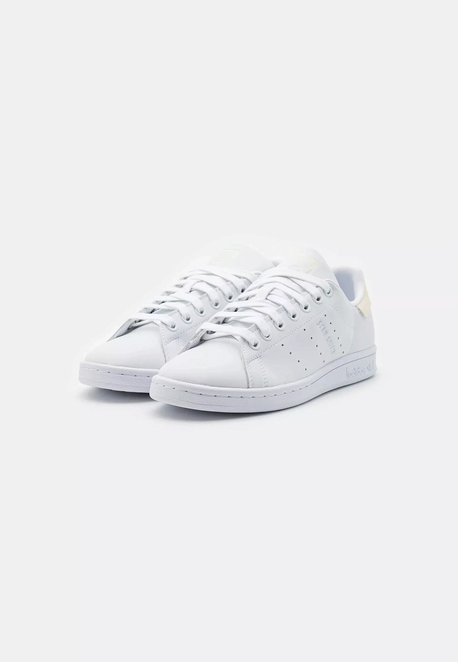 Фото № 3 с приближением к товару «‎STAN SMITH W»