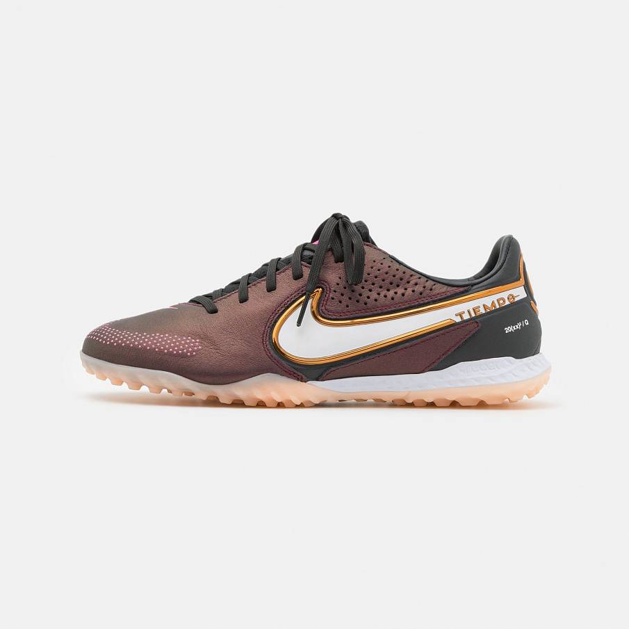 Фото № 1 с приближением к товару «‎Nike Tiempo React Legend 9 Pro TF»