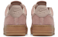 Фото № 4 с приближением к товару «‎Nike Air Force 1 Low Particle Pink Gum»