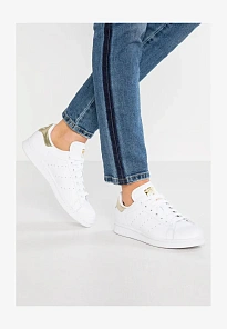 Фото № 1 с приближением к товару «‎STAN SMITH»