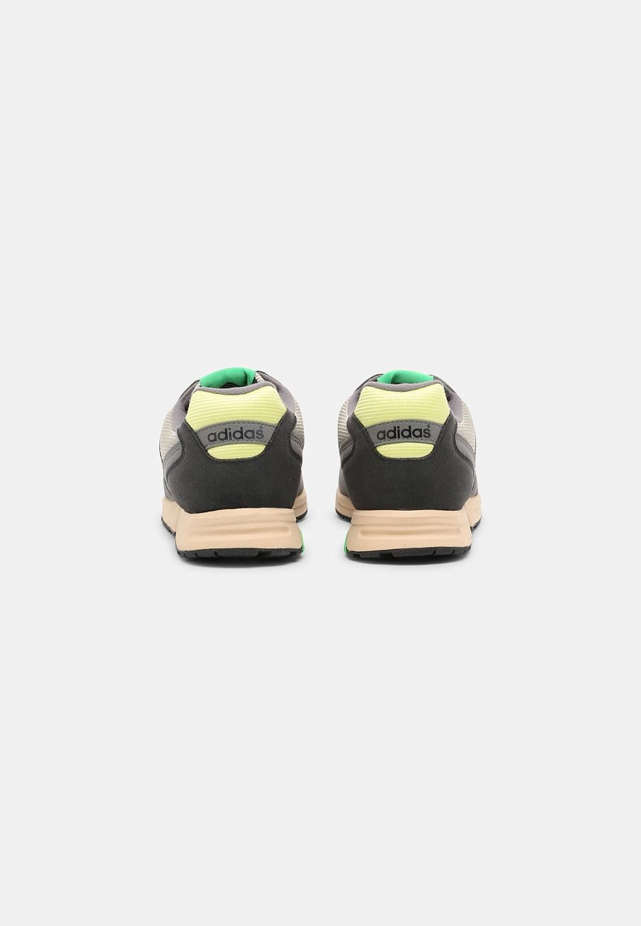 Фото № 5 с приближением к товару «‎Adidas Zx 1000 »
