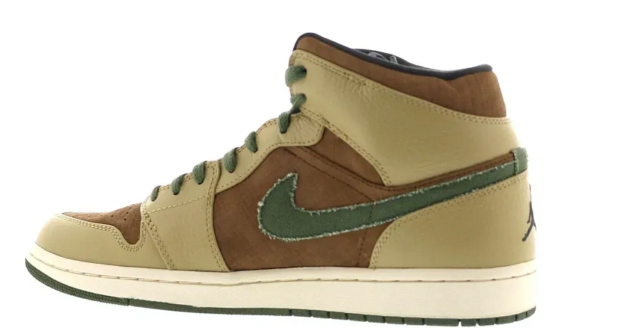 Фото № 3 с приближением к товару «‎Jordan 1 Retro Armed Forces»