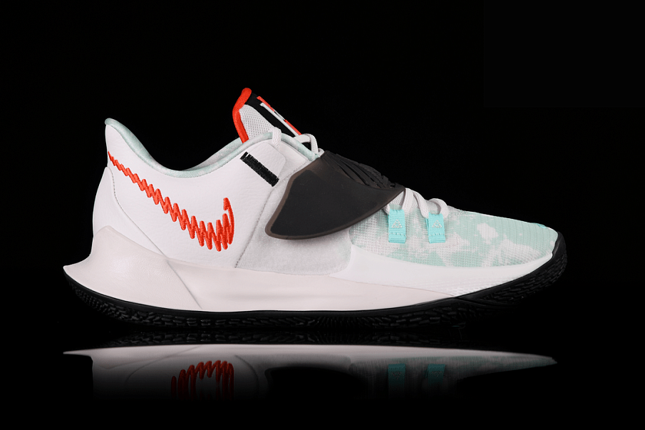 Фото № 2 с приближением к товару «‎Nike Kyrie 3 Jade »