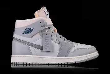 Nike Air Jordan 1 Retro Zoom Air Comfort London  - 2