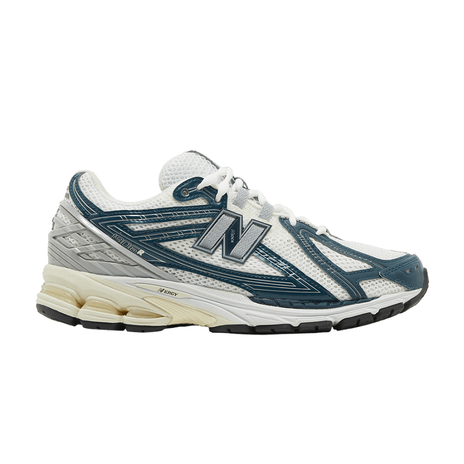 Фото № 1 с приближением к товару «‎New Balance 1906R White Navy Footlocker Exclusive»