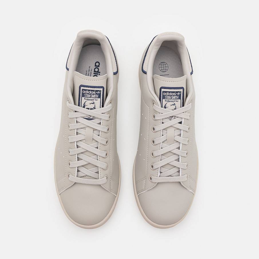 Фото № 4 с приближением к товару «‎Adidas Stan Smith »