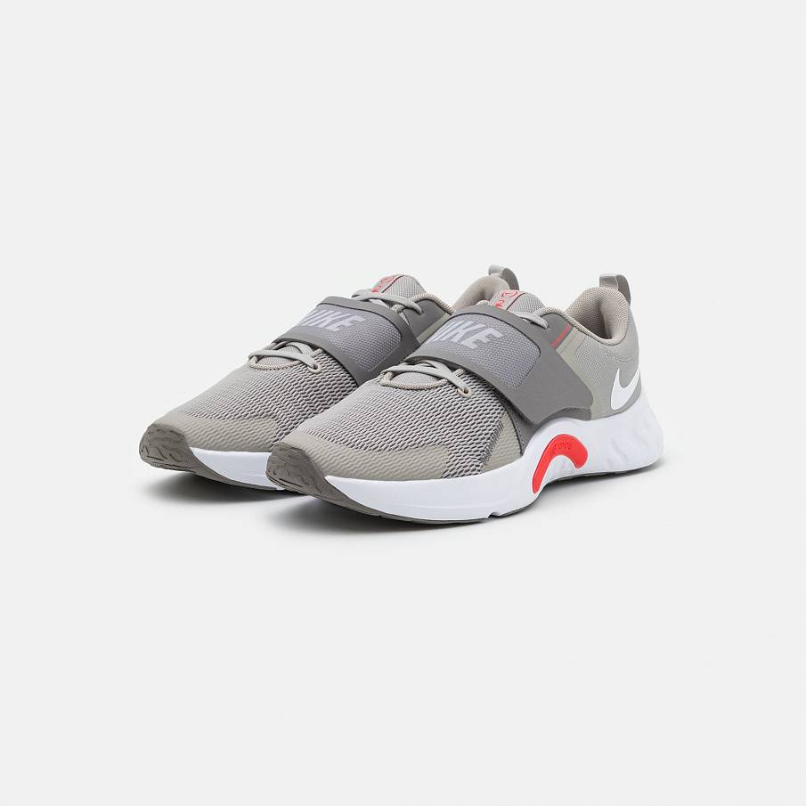 Фото № 2 с приближением к товару «‎Nike Renew Retaliation 4»