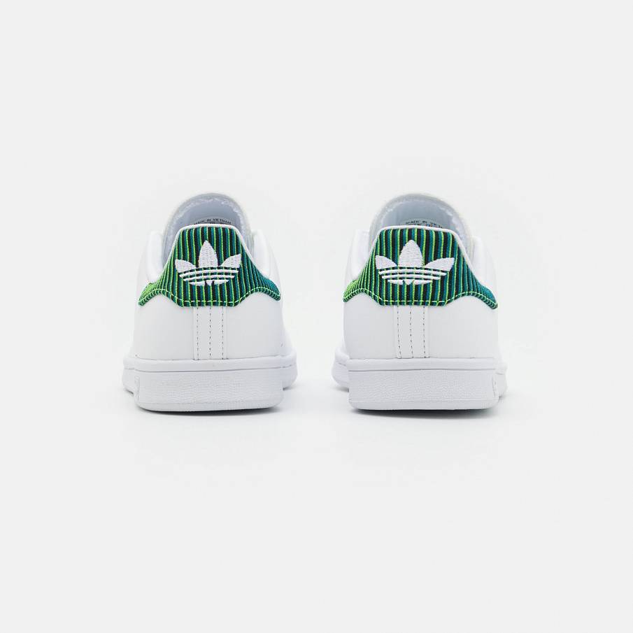 Фото № 3 с приближением к товару «‎Adidas Stan Smith »