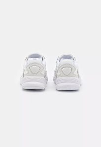 Фото № 4 с приближением к товару «‎Кроссовки Adidas spad111a2bj-a11-n»