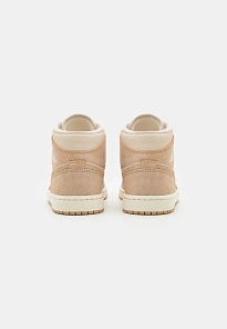 Фото № 3 с приближением к товару «‎AIR JORDAN 1 SE»