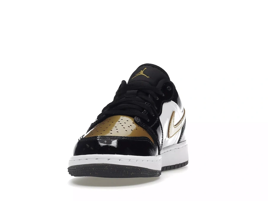 Фото № 3 с приближением к товару «‎Jordan 1 Low SE Gold Toe »