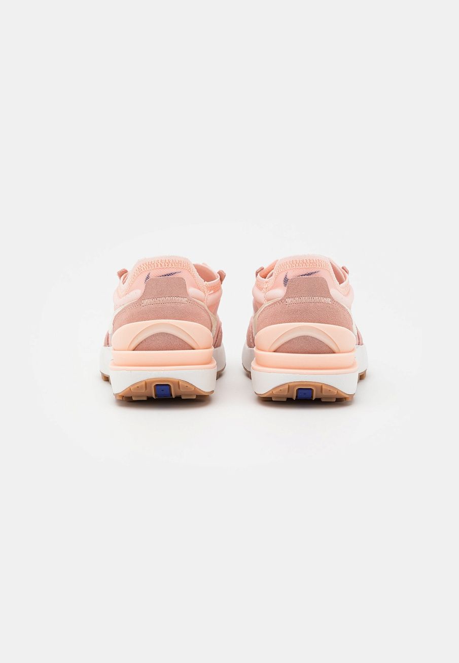 Фото № 4 с приближением к товару «‎Nike Waffle One »
