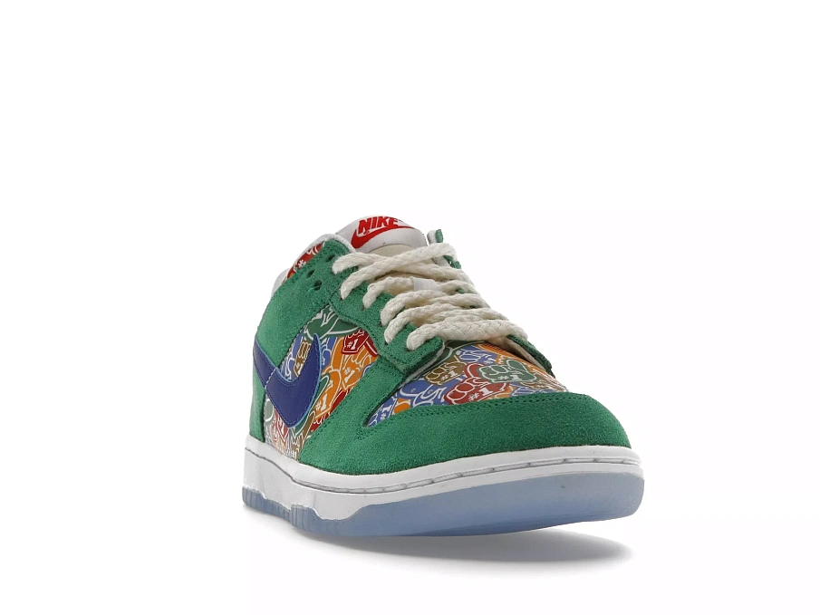 Фото № 6 с приближением к товару «‎Nike Dunk Low Foam Finger »