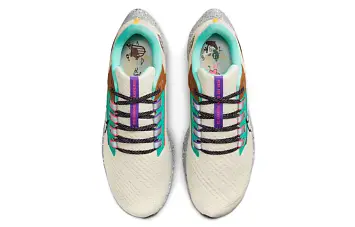 Nike Air Zoom Pegasus 38 Low-Top Running shoes White - 7