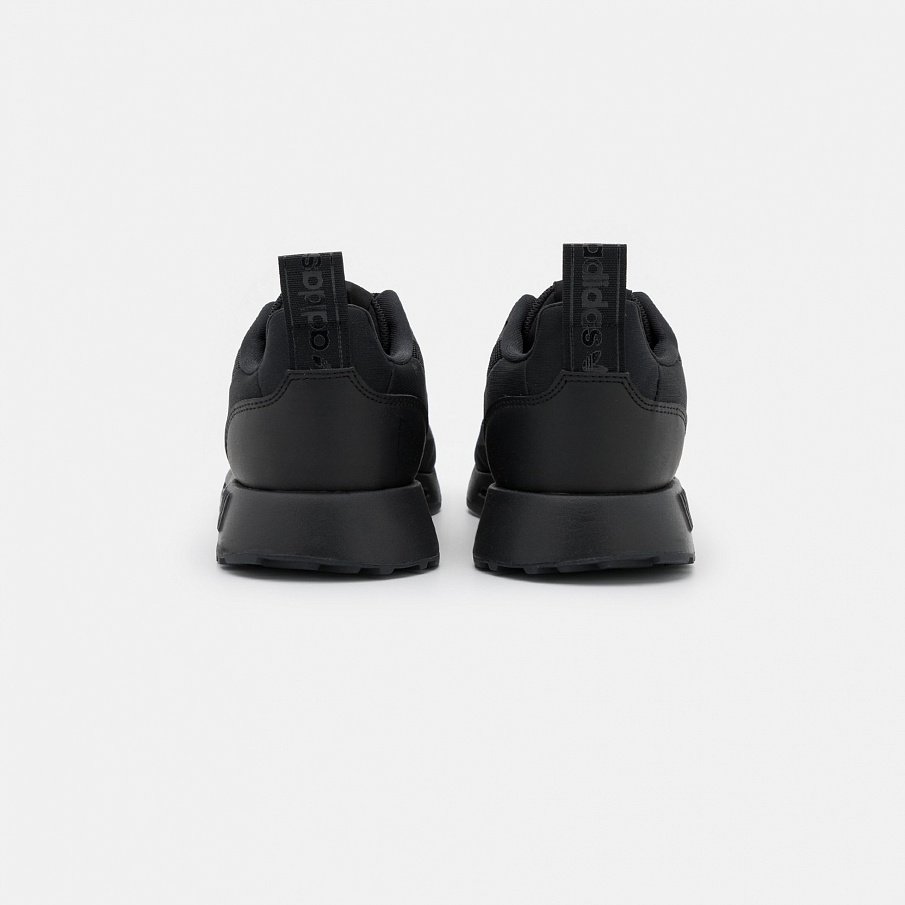 Фото № 3 с приближением к товару «‎Adidas Multix »