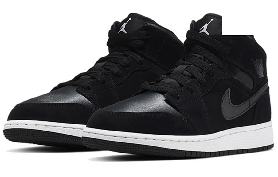 Фото № 3 с приближением к товару «‎Nike Air Jordan 1 Mid White Black Grey»