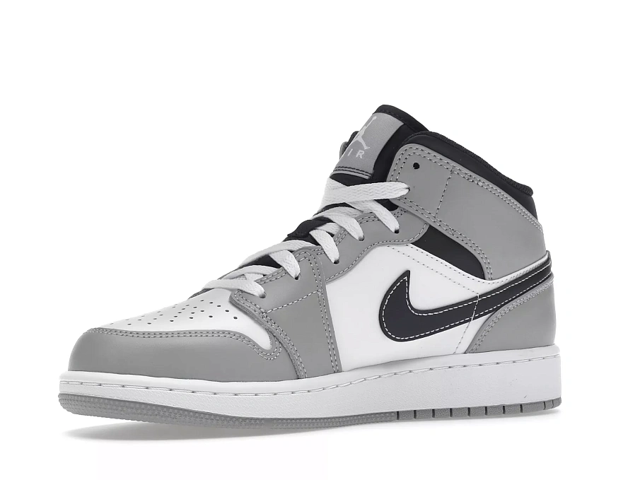 Фото № 2 с приближением к товару «‎Jordan 1 Mid Light Smoke Grey »