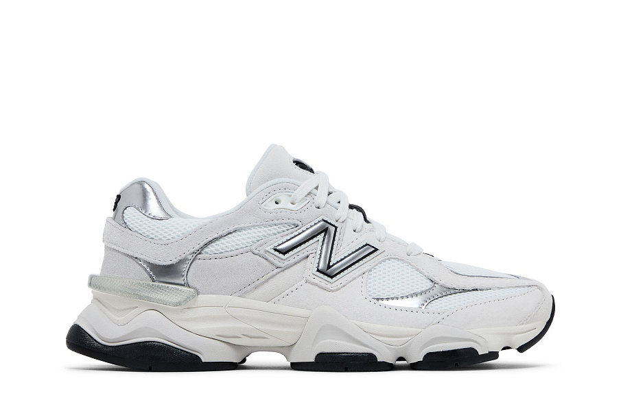 Фото № 2 с приближением к товару «‎New Balance 9060 White Black Metallic Silver»