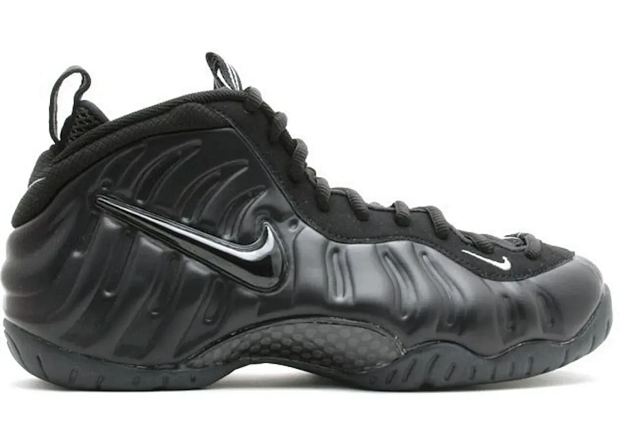 Фото № 1 с приближением к товару «‎Nike Air Foamposite Pro All Black»