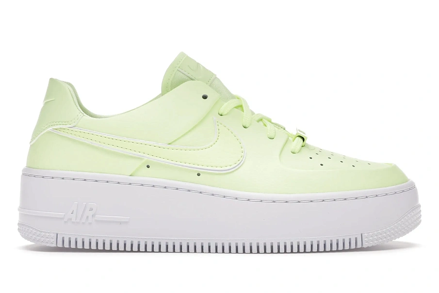 Фото № 1 с приближением к товару «‎Nike Air Force 1 Sage Low Barely Volt »