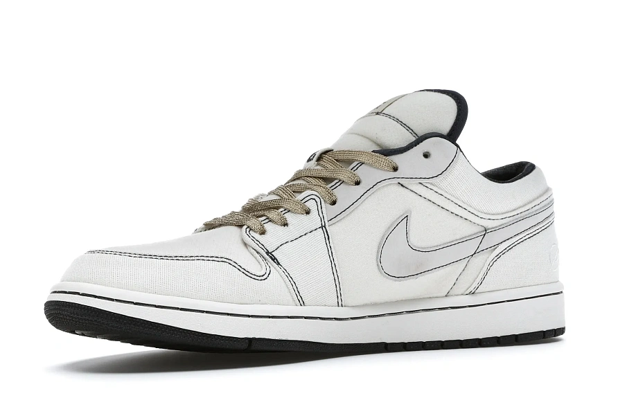 Фото № 4 с приближением к товару «‎Jordan 1 Retro Phat Low Jeter Canvas»